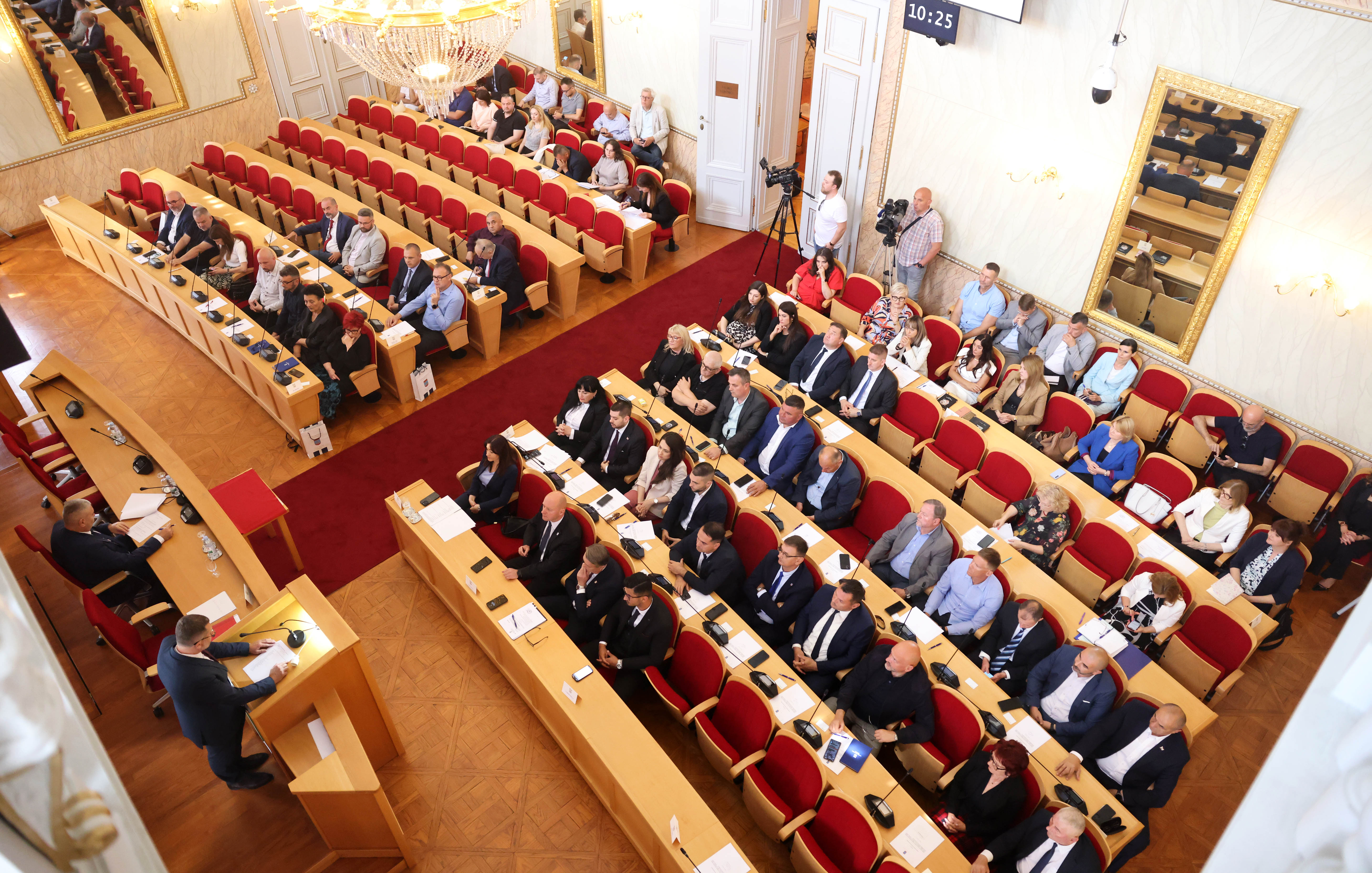 Konstituiran novi saziv Skupštine Osječko-baranjske županije, Tomislav Rob predsjednik
