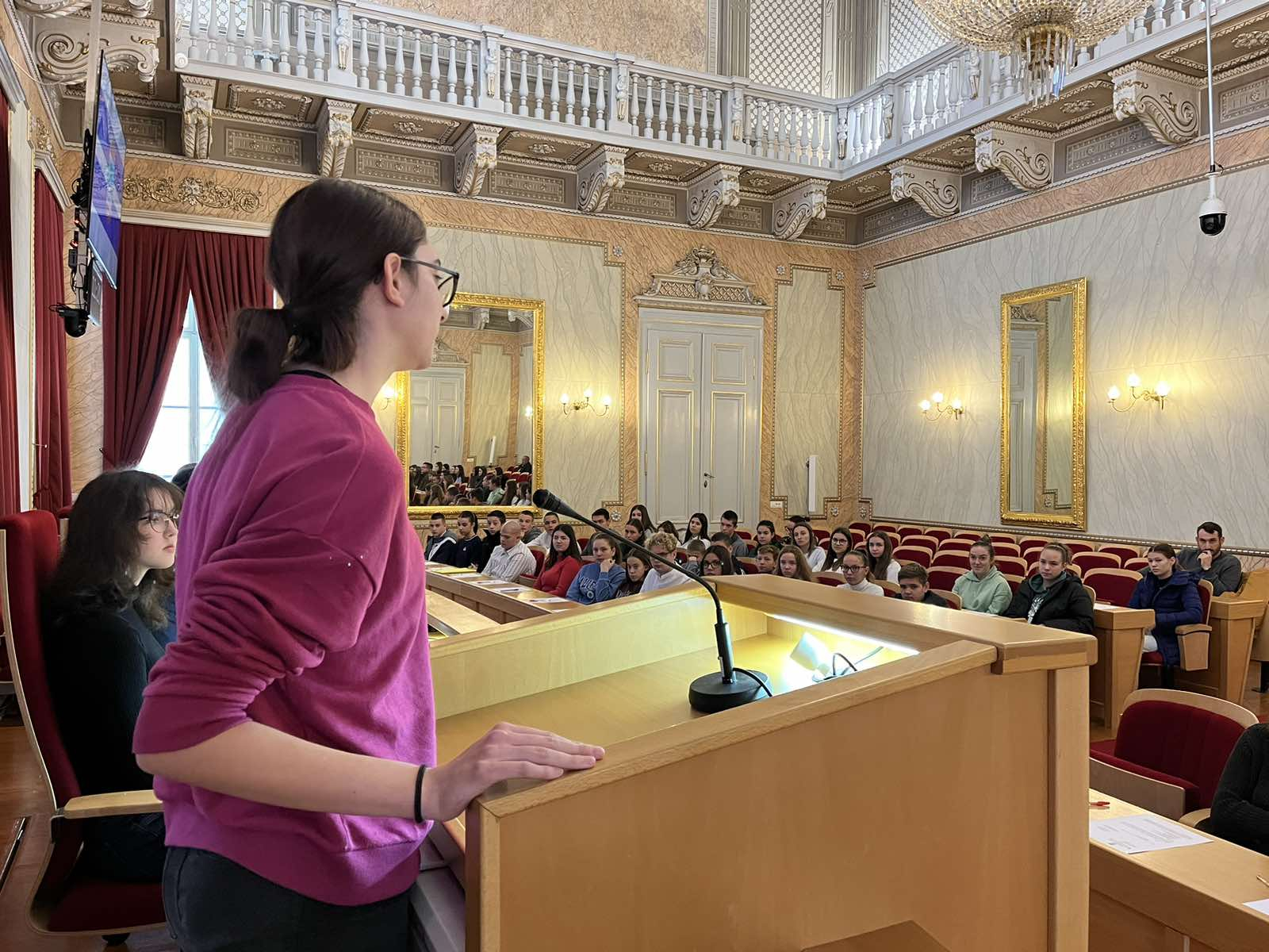 Anja Veg nova predsjednica Vijeća učenika Osječko-baranjske županije