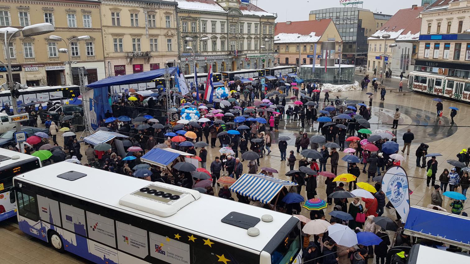 Novi autobusi početak ukupne obnove javnog prijevoza u Osijeku
