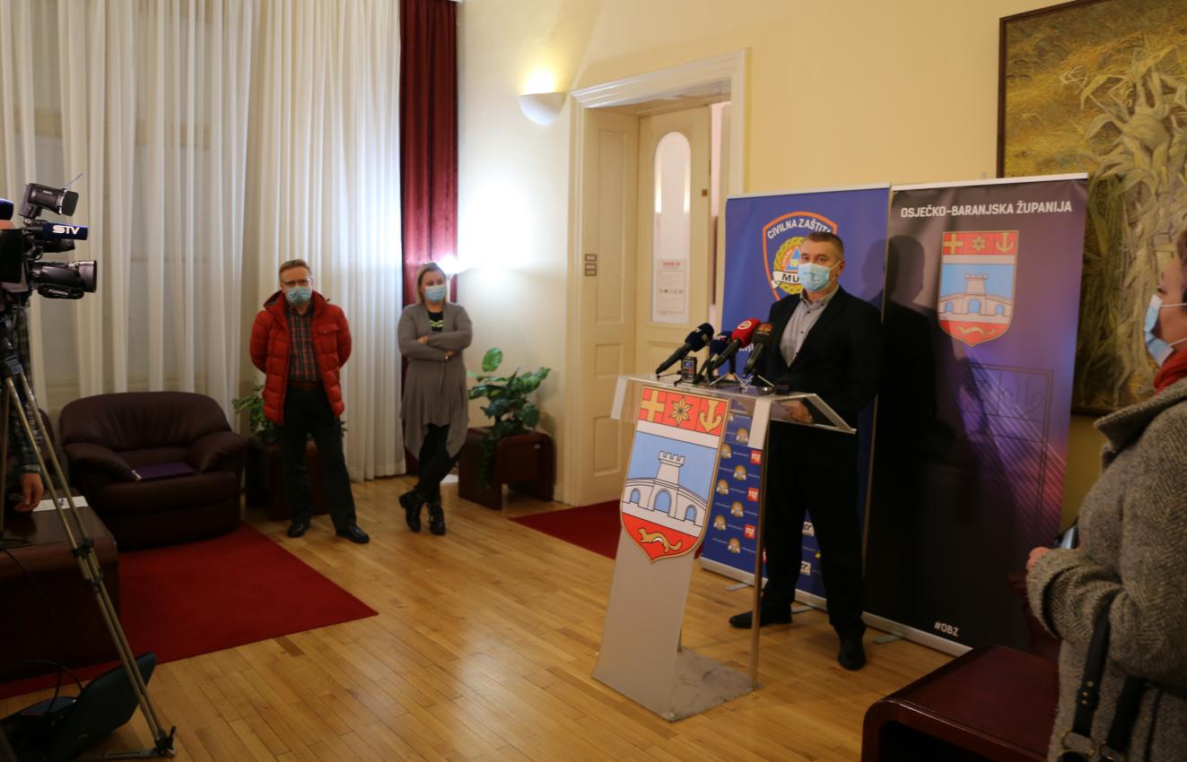    Tijekom posljednja 24 sata nema preminulih osoba zaraženih koronavirusom