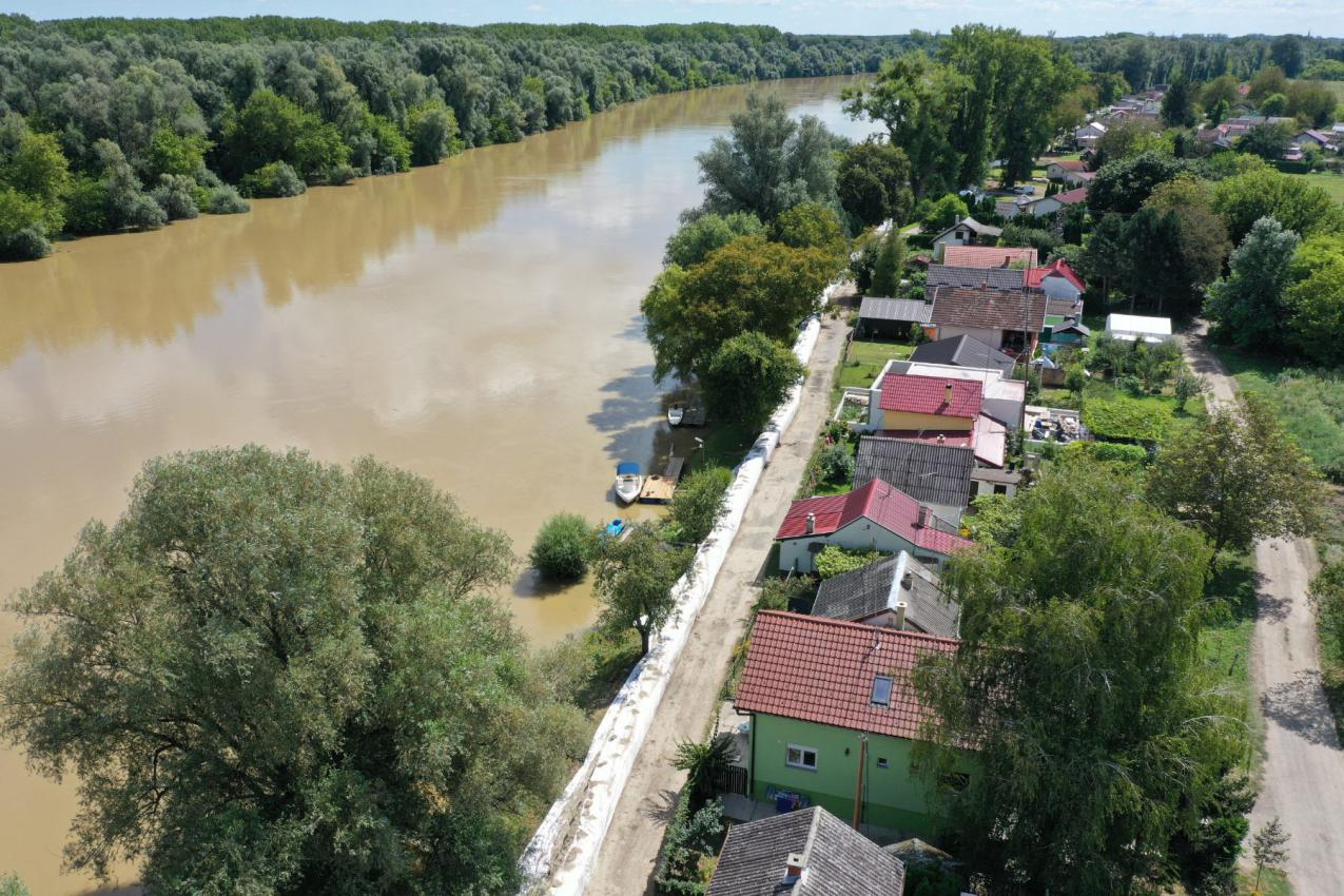 Osječko-baranjska županija spremno dočekuje rekordni vodeni val na Dravi