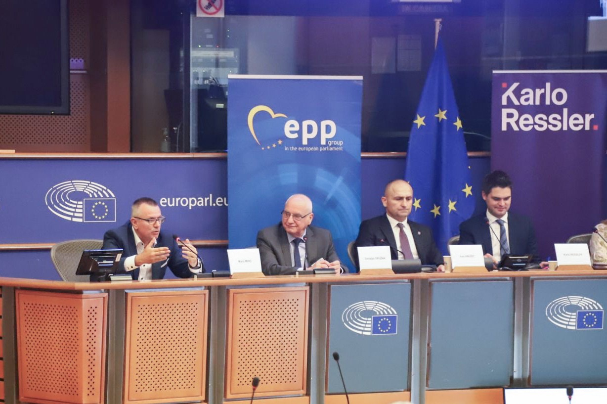 Osječko-baranjska županija u Bruxellesu predstavljena kao Europska regija sporta 2024.
