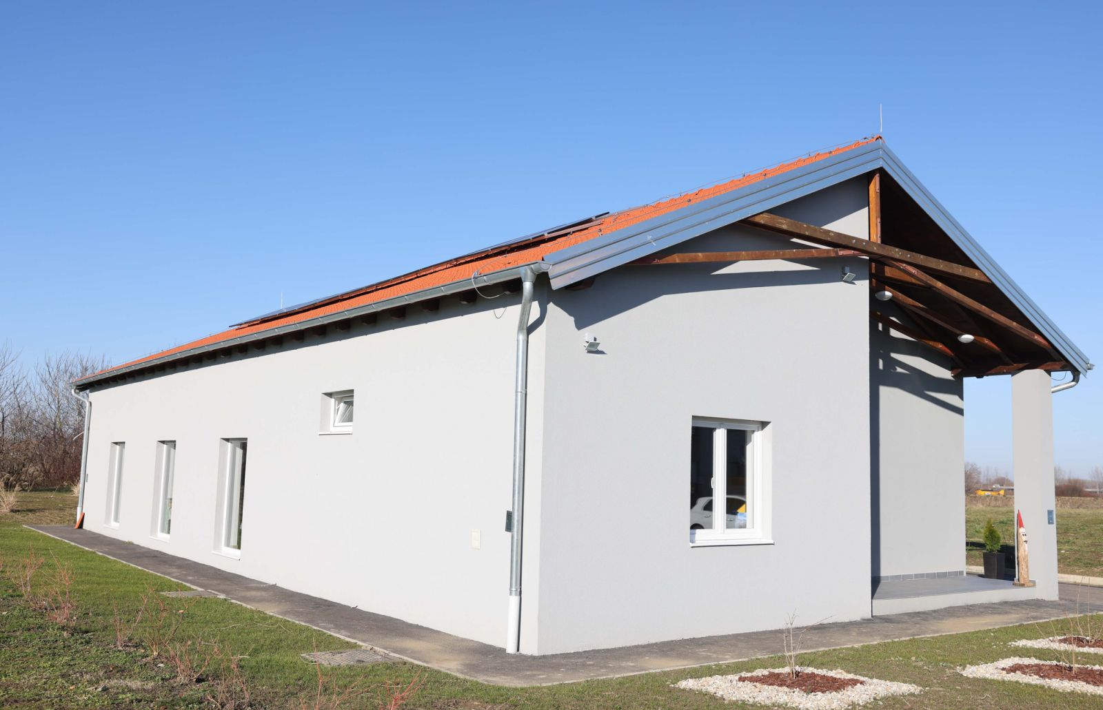 U Belom Manastiru otvoren Romski društveni centar