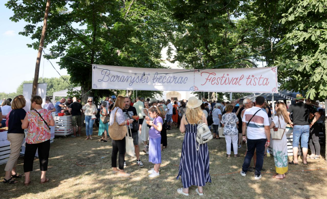 Jubilarni Baranjski bećarac uz tisto, vino, tambure i okupljanje podunavskih Hrvata
