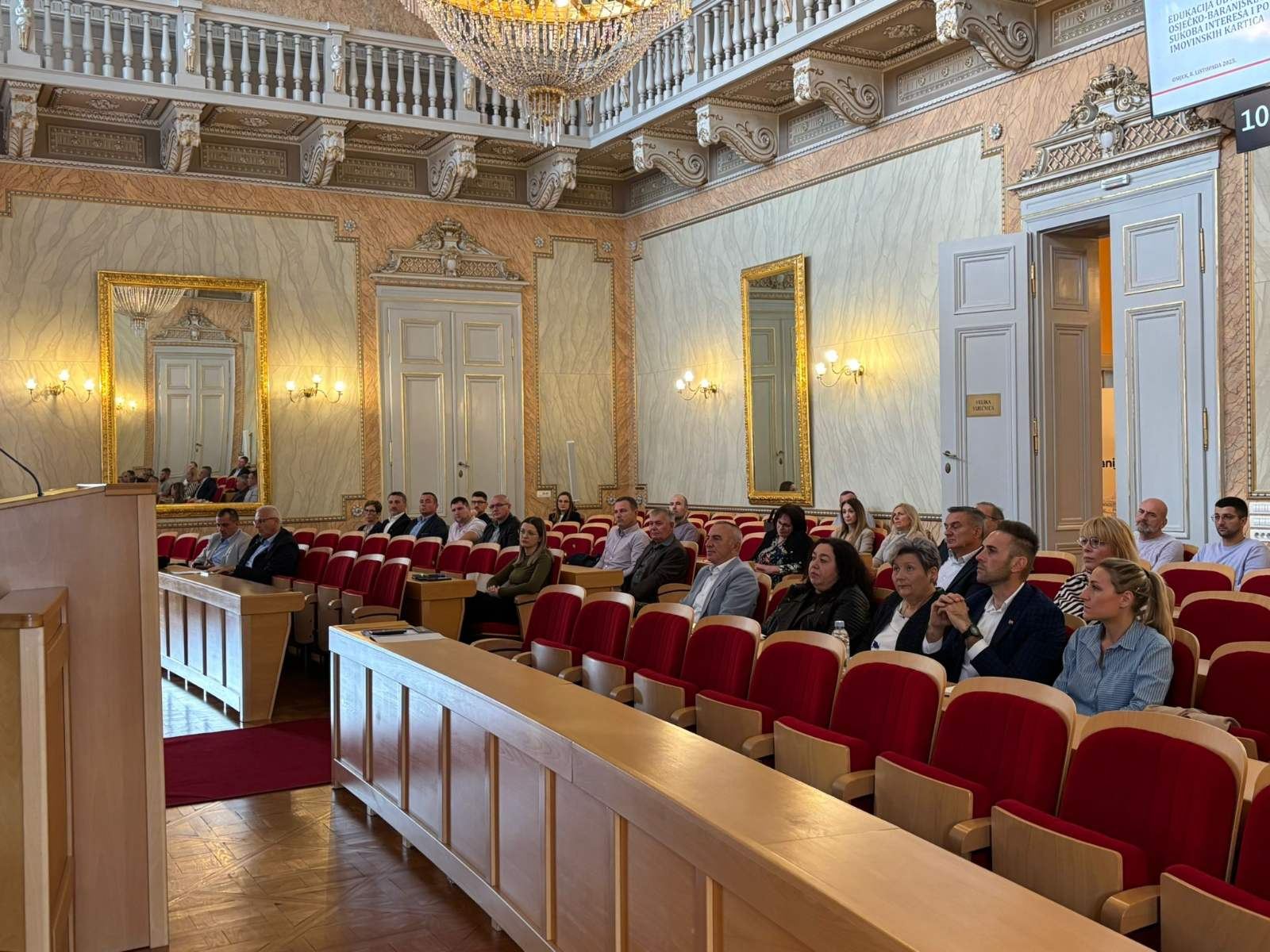 Edukacija obveznika o sukobu interesa i podnošenju imovinskih kartica
