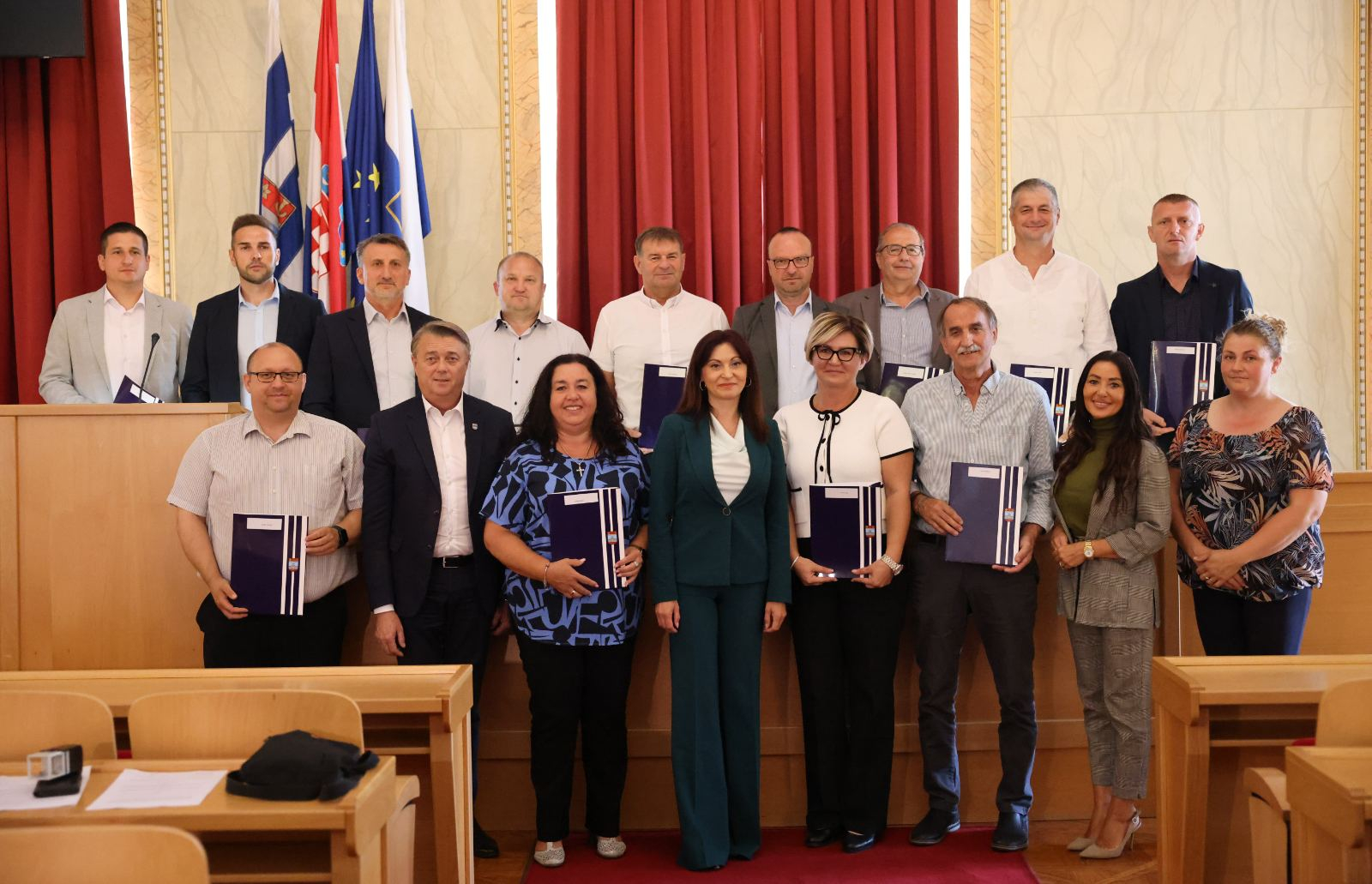 Županija sufinancira izgradnju dječjih vrtića, nogostupa, društvenih domova u 17 općina