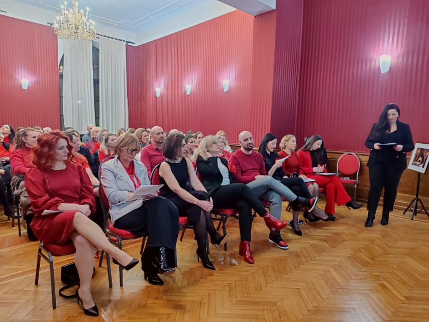„Njeguj život! - panel i poruka ženama