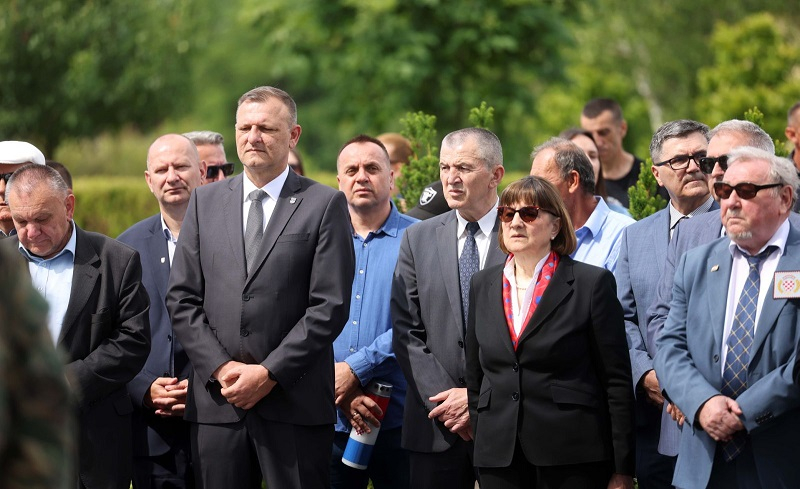 Obnašatelj dužnosti župana Mato Lukić odao počast žrtvama II. Sv. rata i poraća u Bosanskoj Posavini