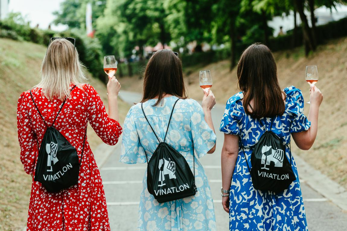 Vinatlon 2023 – rekordan broj posjetitelja u Zmajevcu na festivalu vina