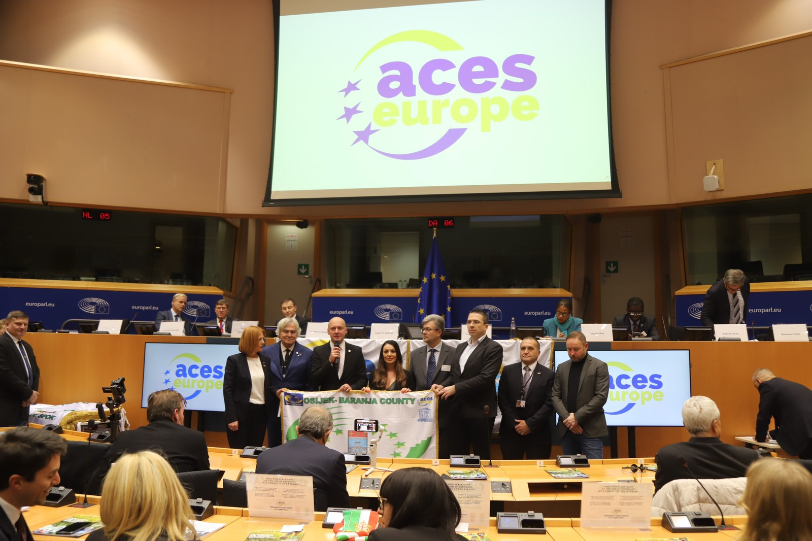 Zastava Europske regije sporta uručena Osječko-baranjskoj županiji