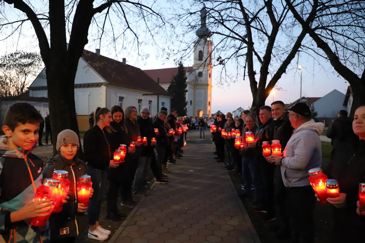 Čast i poštovanje hrabrim braniteljima Laslova