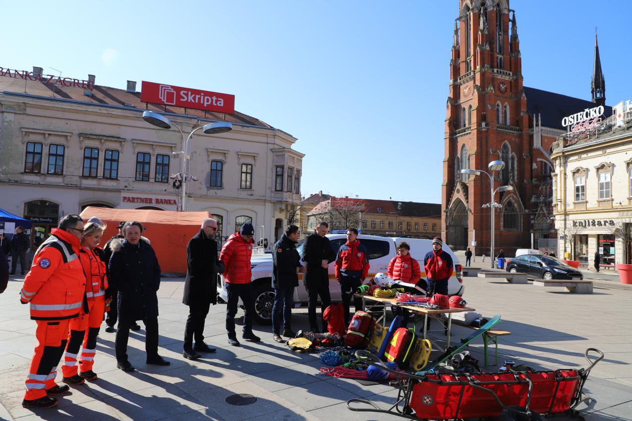 Smotra operativnih snaga povodom Međunarodnog dana civilne zaštite
