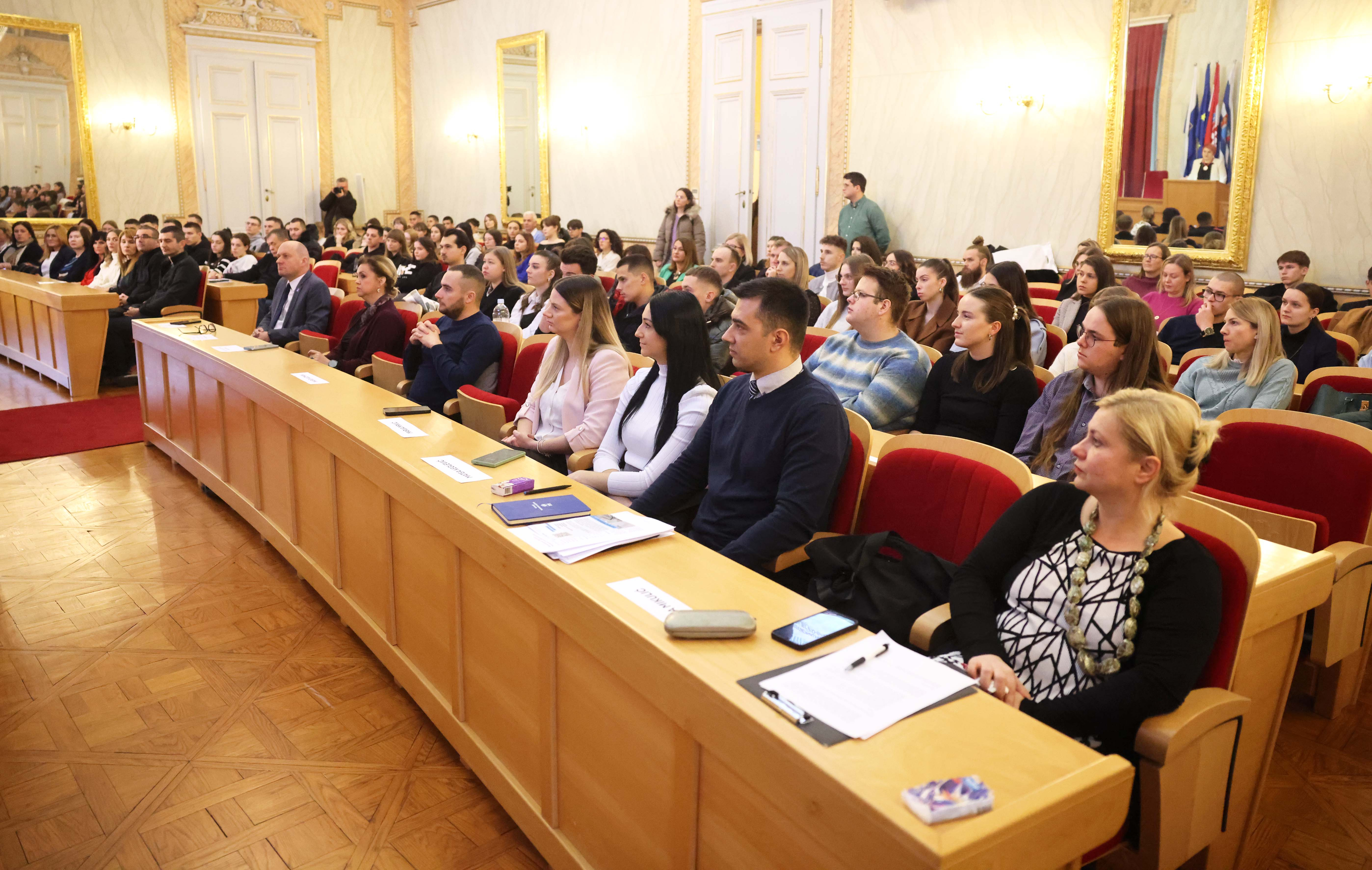Završna konferencija projekta "Mladi u fokusu društvenog razvoja"