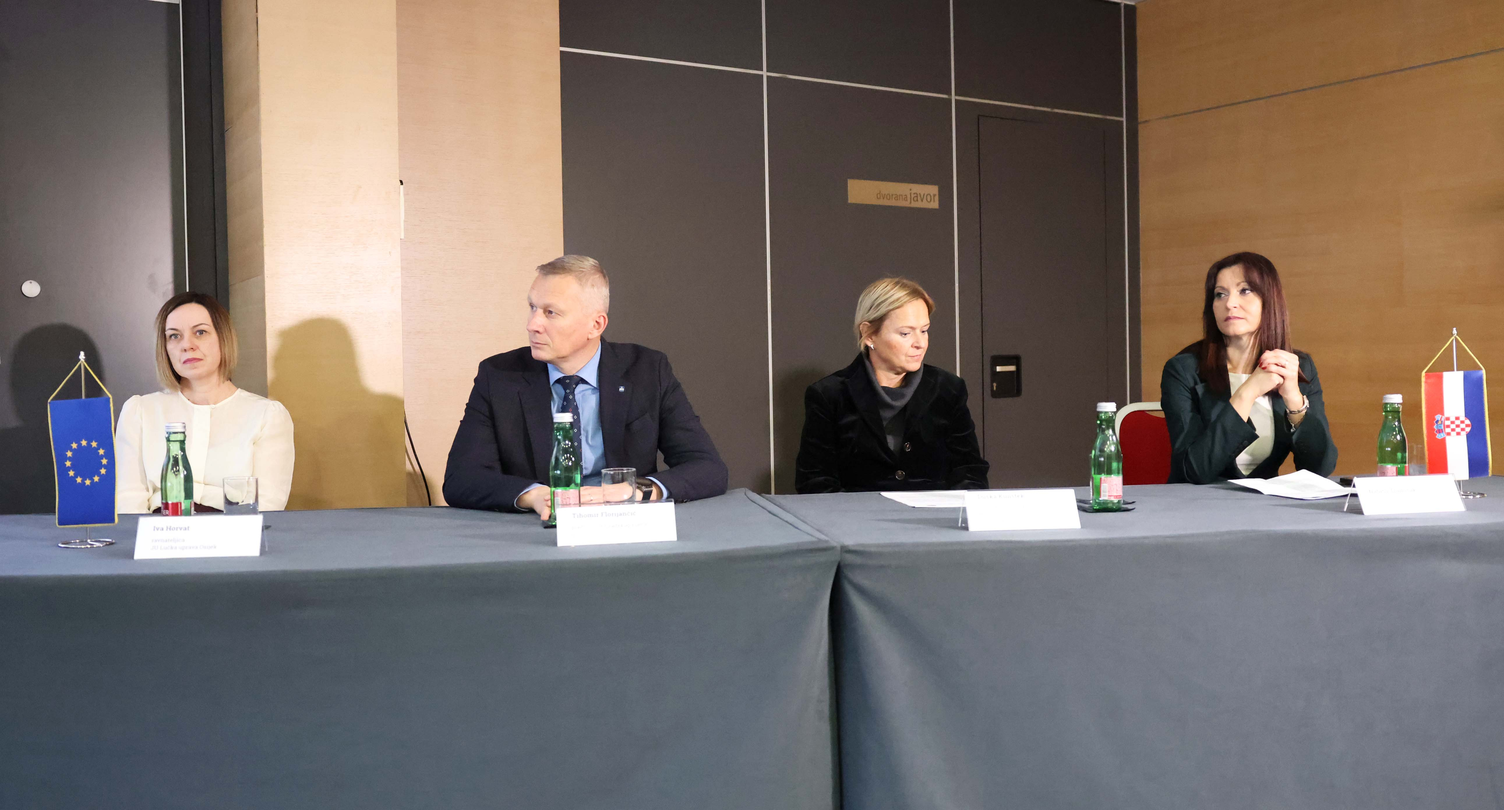 Održana početna konferencija projekta „Izgradnja i rekonstrukcija južne obale u luci Osijek“