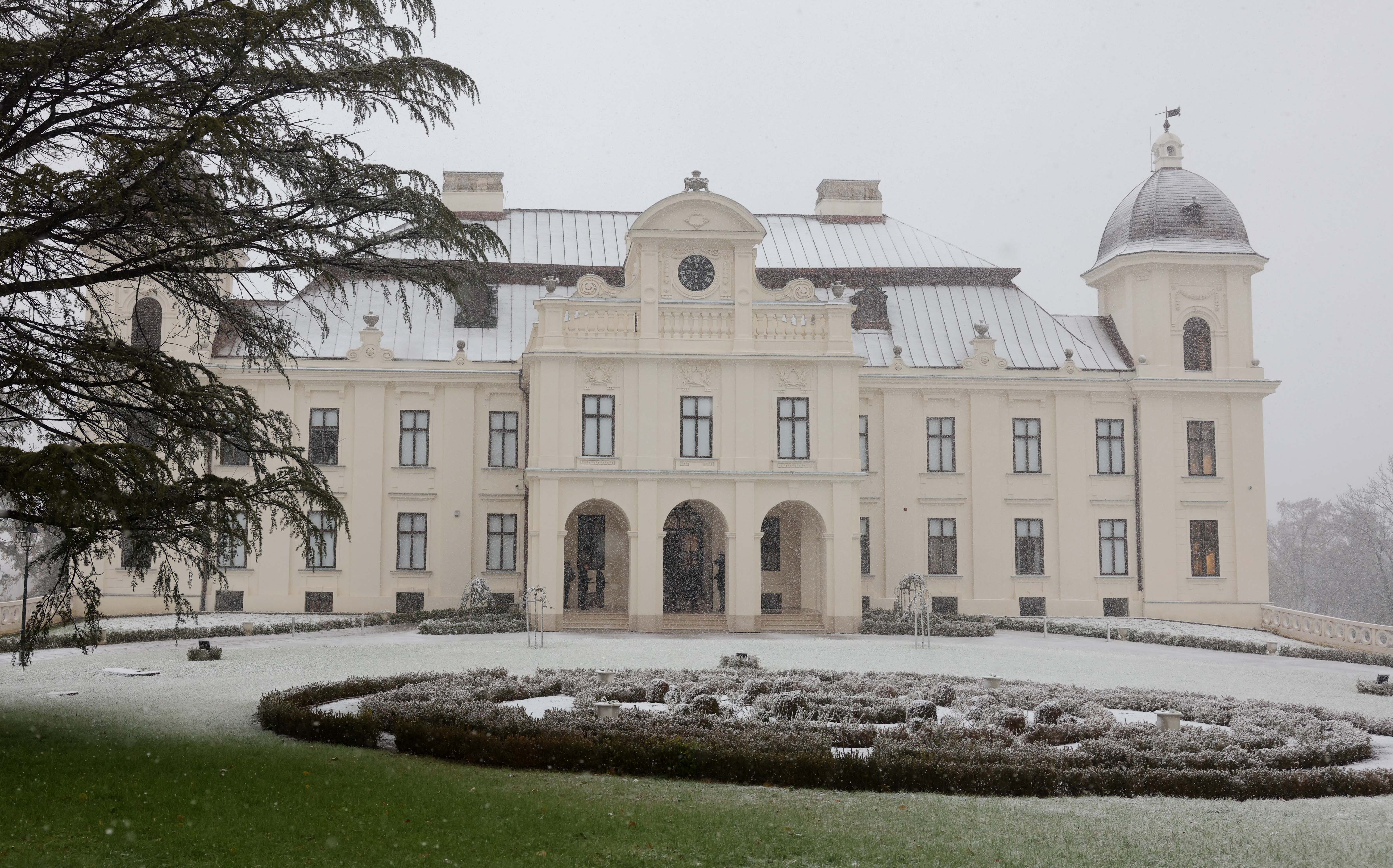 I Zavičajni muzej Našice se vratio kući, u Veliki dvorac Pejačević
