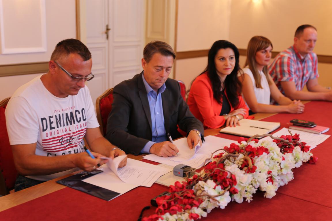 Županija gradi još četiri nova dječja igrališta