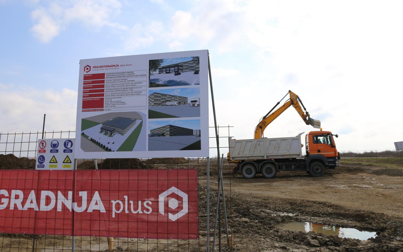 Župan Anušić obišao gradilište Regionalnog distribucijskog centra za voće i povrće