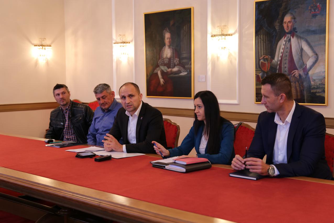 Počinje energetska obnova zgrade OŠ kralja Tomislava u Našicama