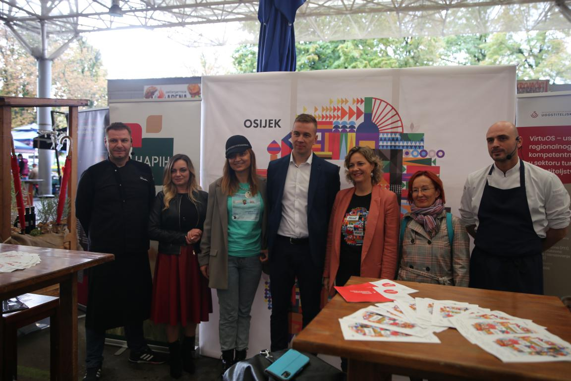 Doručkom hedonista na Glavnoj osječkoj tržnici započeo HeadOnEast