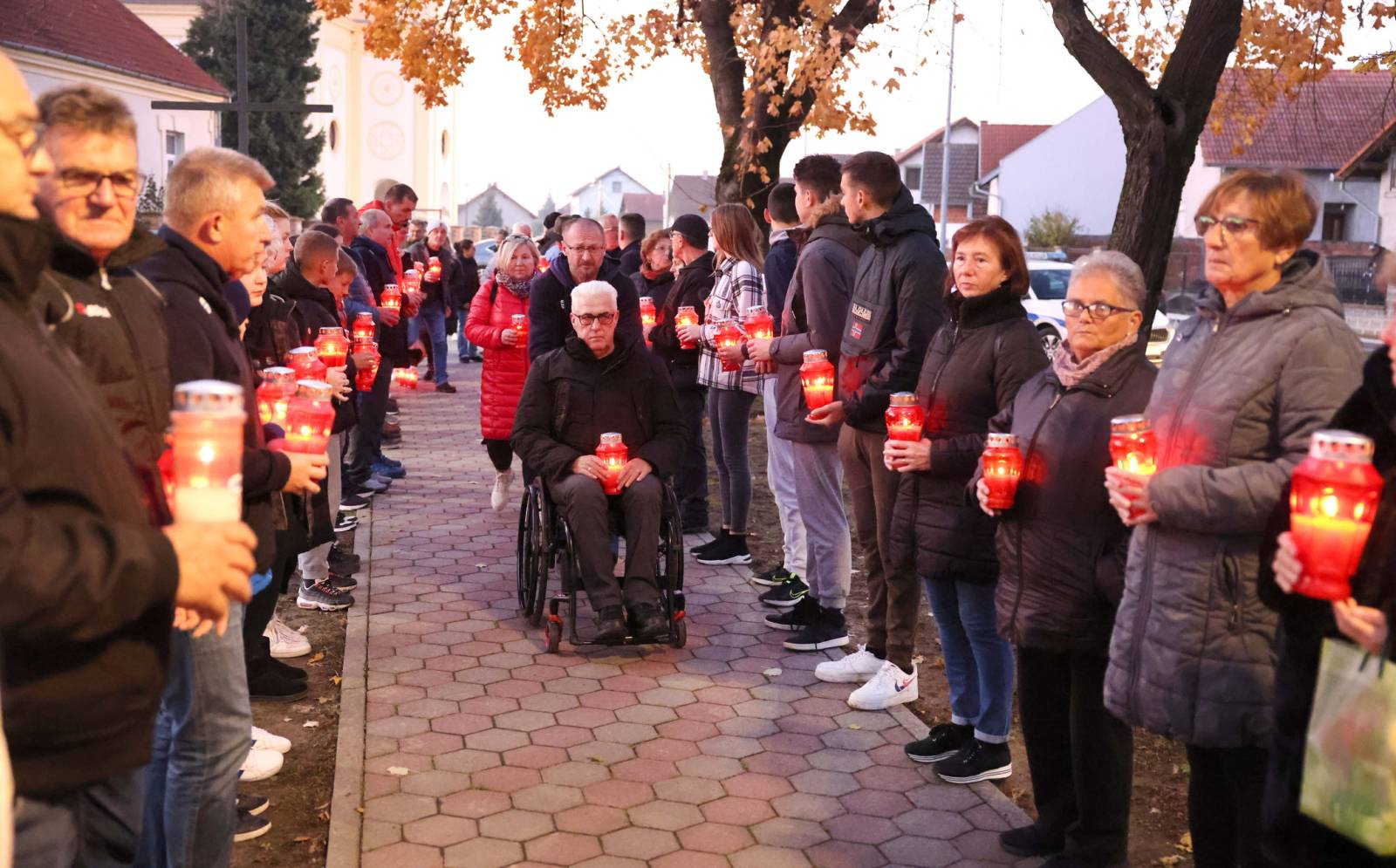 Obilježena 32. tužna i bolna godišnjica ratnih stradanja u Laslovu