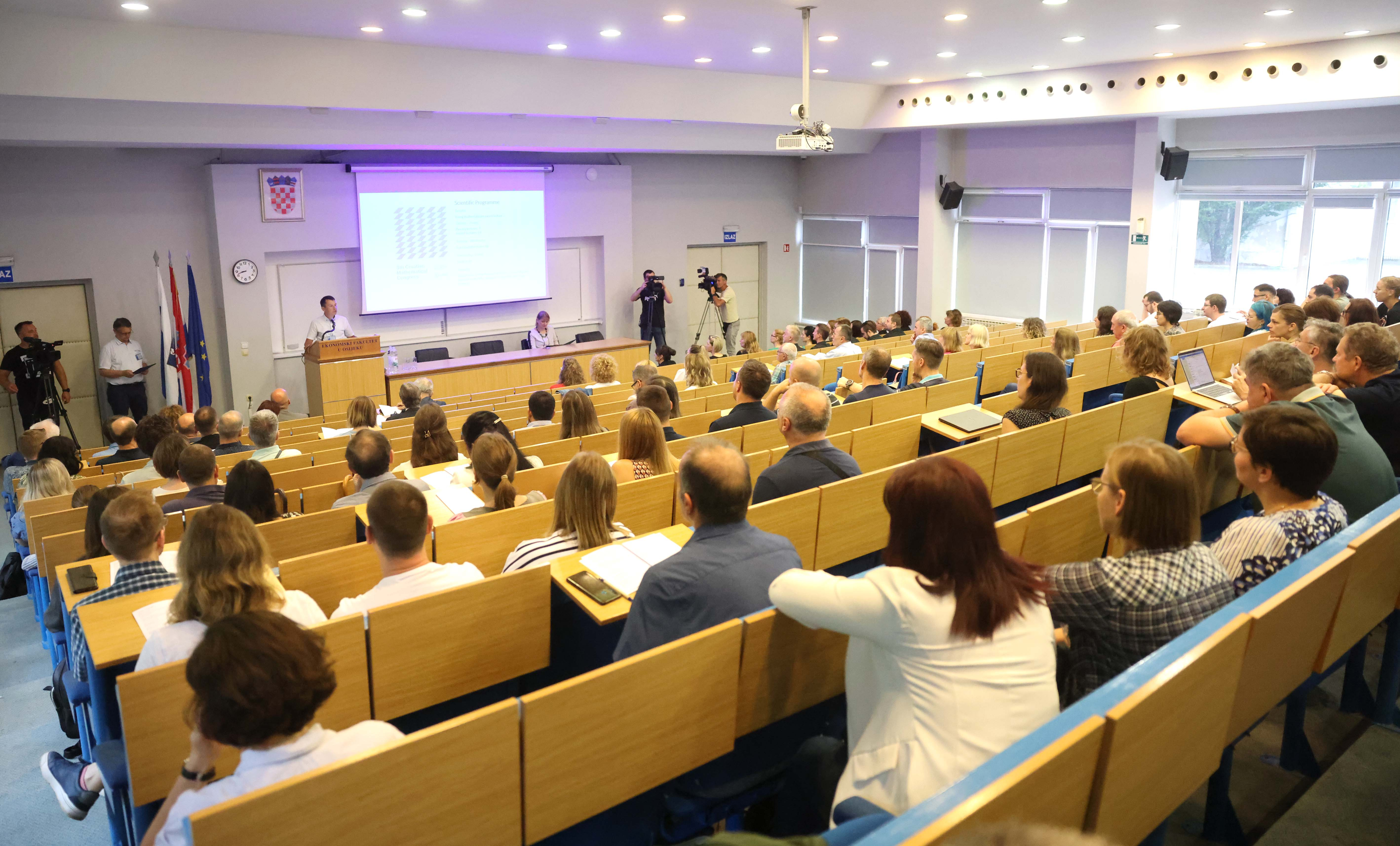 Matematički kongres u Osijeku okupio 200 stručnjaka iz Hrvatske i inozemstva