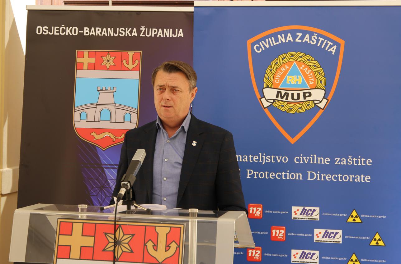 Pet novooboljelih od koronavirusa