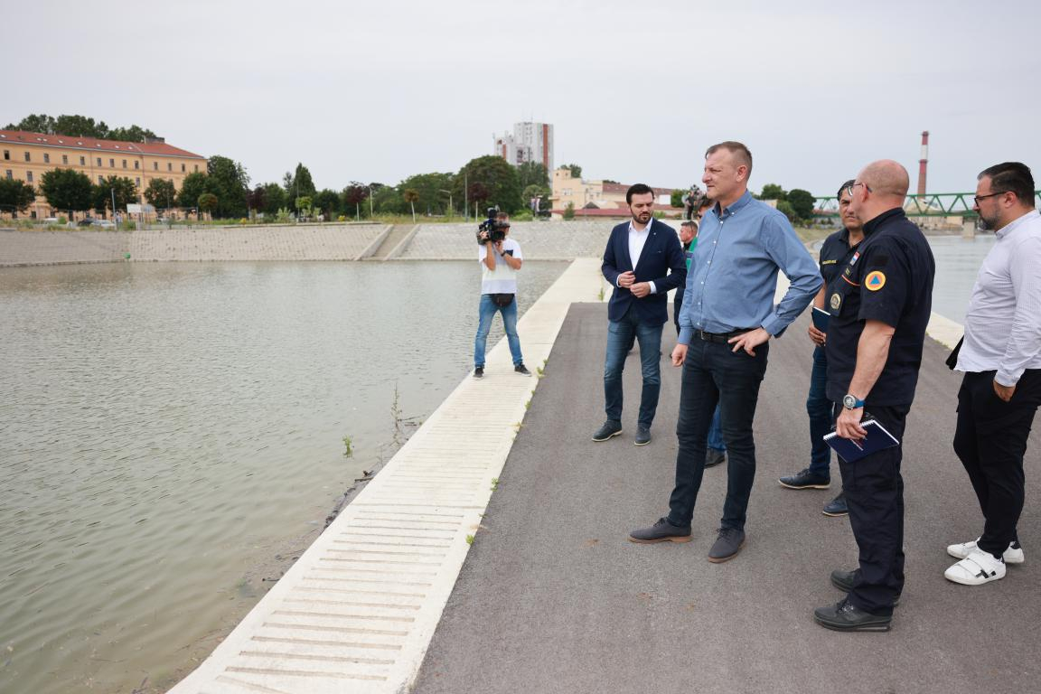 Stožer CZ OBŽ: Situacija je pod kontrolom