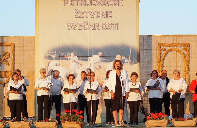 Održane 28. Petrijevačke žetvene svečanosti