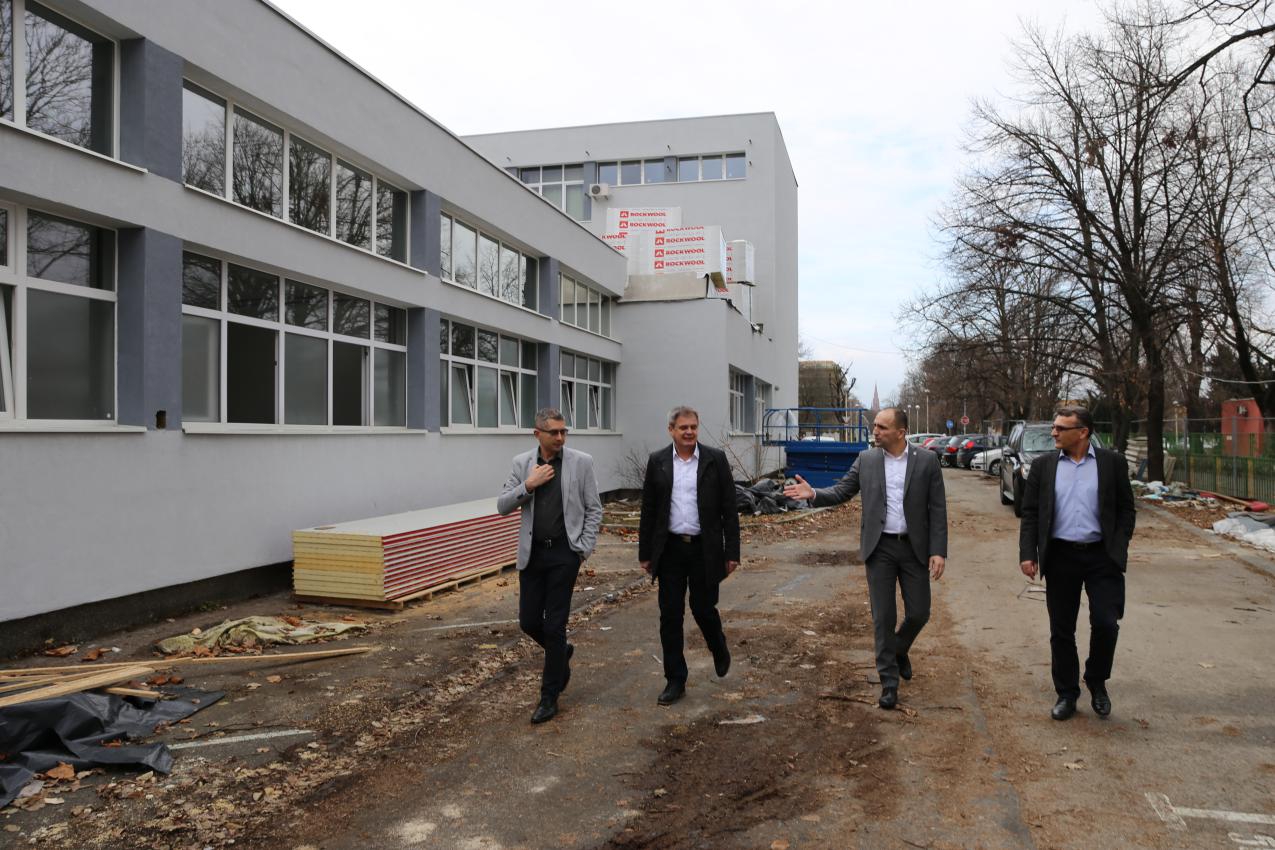 Županija u gradu Osijeku provodi energetsku obnovu vrijednu 40 milijuna kuna