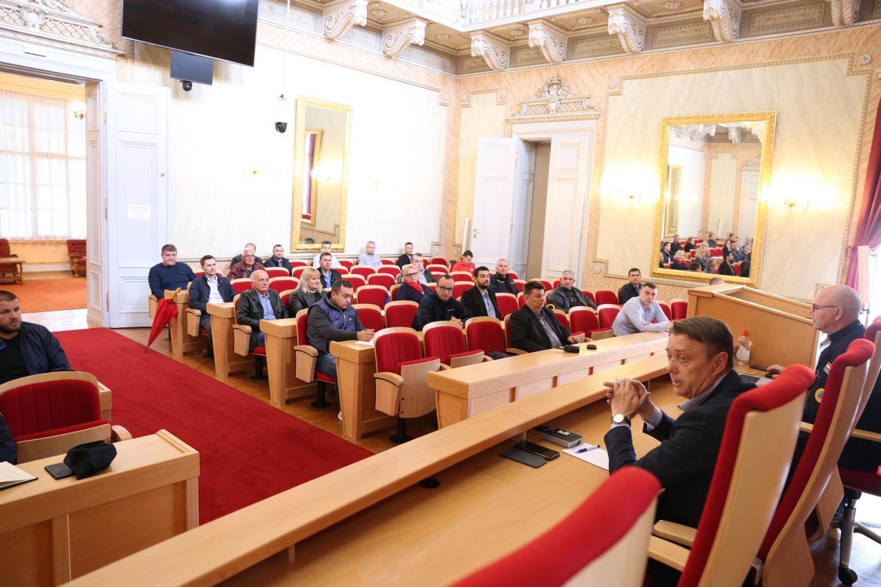 Unatoč povoljnoj epidemiološkoj situaciji, budimo odgovorni jer COVID-19 je još tu