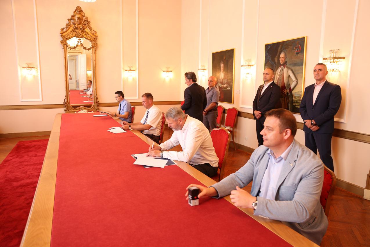 Osječka pivovara gradit će tvornicu slada i pogon za preradu hmelja