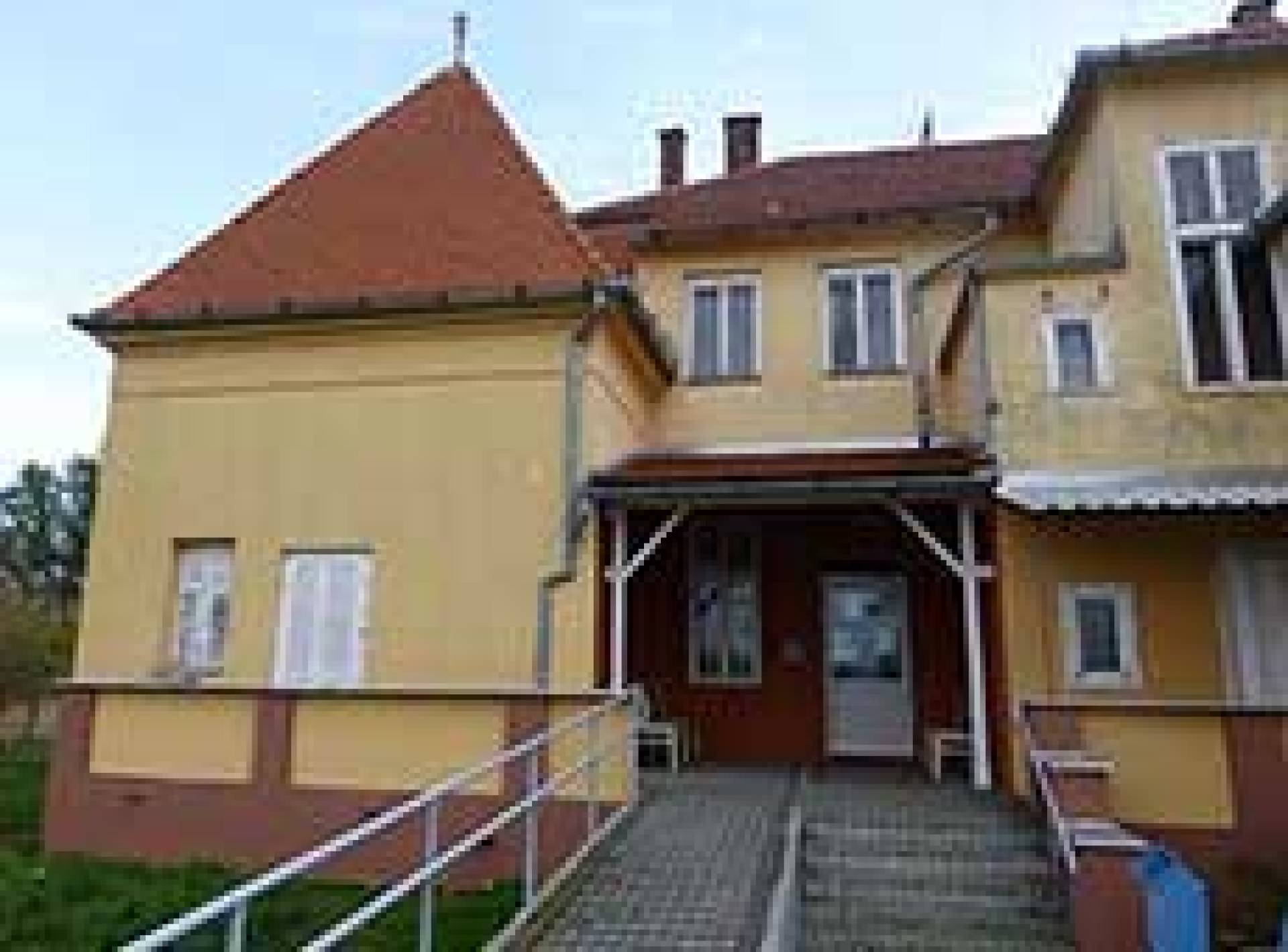 ENERGETSKA OBNOVA ZGRADE DOMA ZDRAVLJA DONJI MIHOLJAC ZDRAVSTVENE STANICE MAGADENOVAC  KK.04.2.1.04.0371