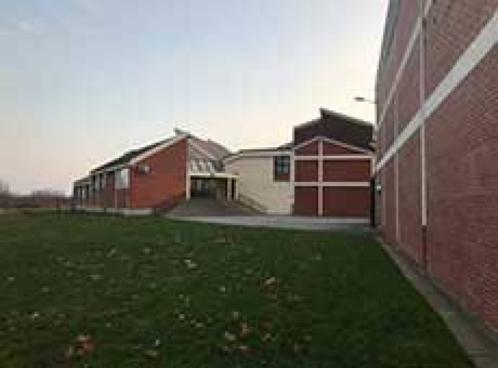 ENERGETSKA OBNOVA ZGRADE OSNOVNE ŠKOLE JOSIPA JURJA STROSSMAYERA, ĐURĐENOVAC  KK.04.2.1.04.0057